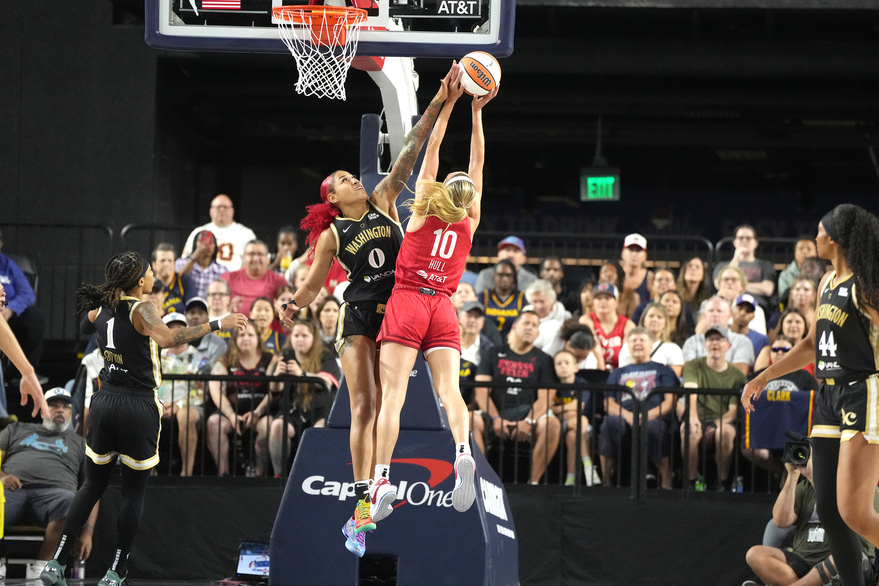 Game Photos: Mystics vs. Fever